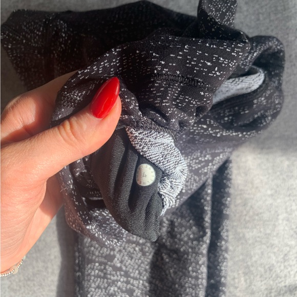 Lululemon Leggings - Picture 2 of 5